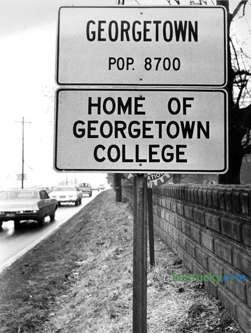 Sign on a road heading into Georgetown April 21, 1976. According to the 2013 United States Census, Georgetown's population is 30,872, making it the ninth-largest city in Kentucky. Photo by David Perry | Herald-Leader staff