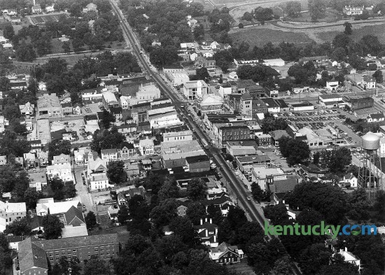 Aerial picture of downtown Georgetown, Kentucky, Aug. 6, 1986. The population around this time was just over 11,000. Today, it has eclipsed 30,000. Photo by Charles Bertram | staff.